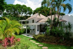 Bluff Cottage Villa In Barbados Photo